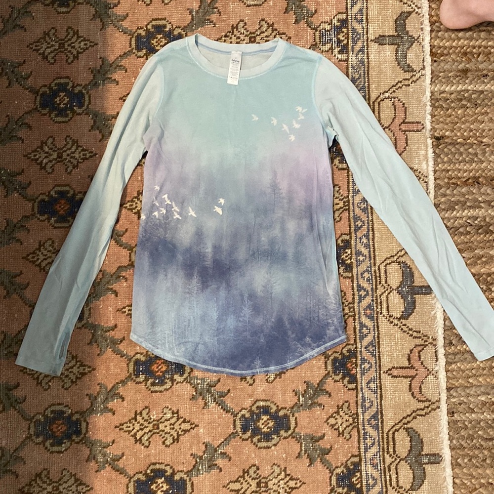 long sleeve ivivva shirt